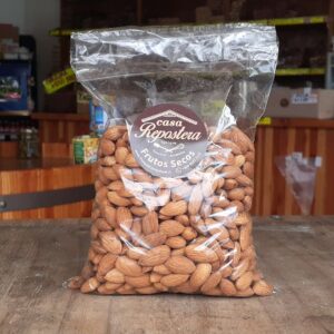 ALMENDRA CHILENA